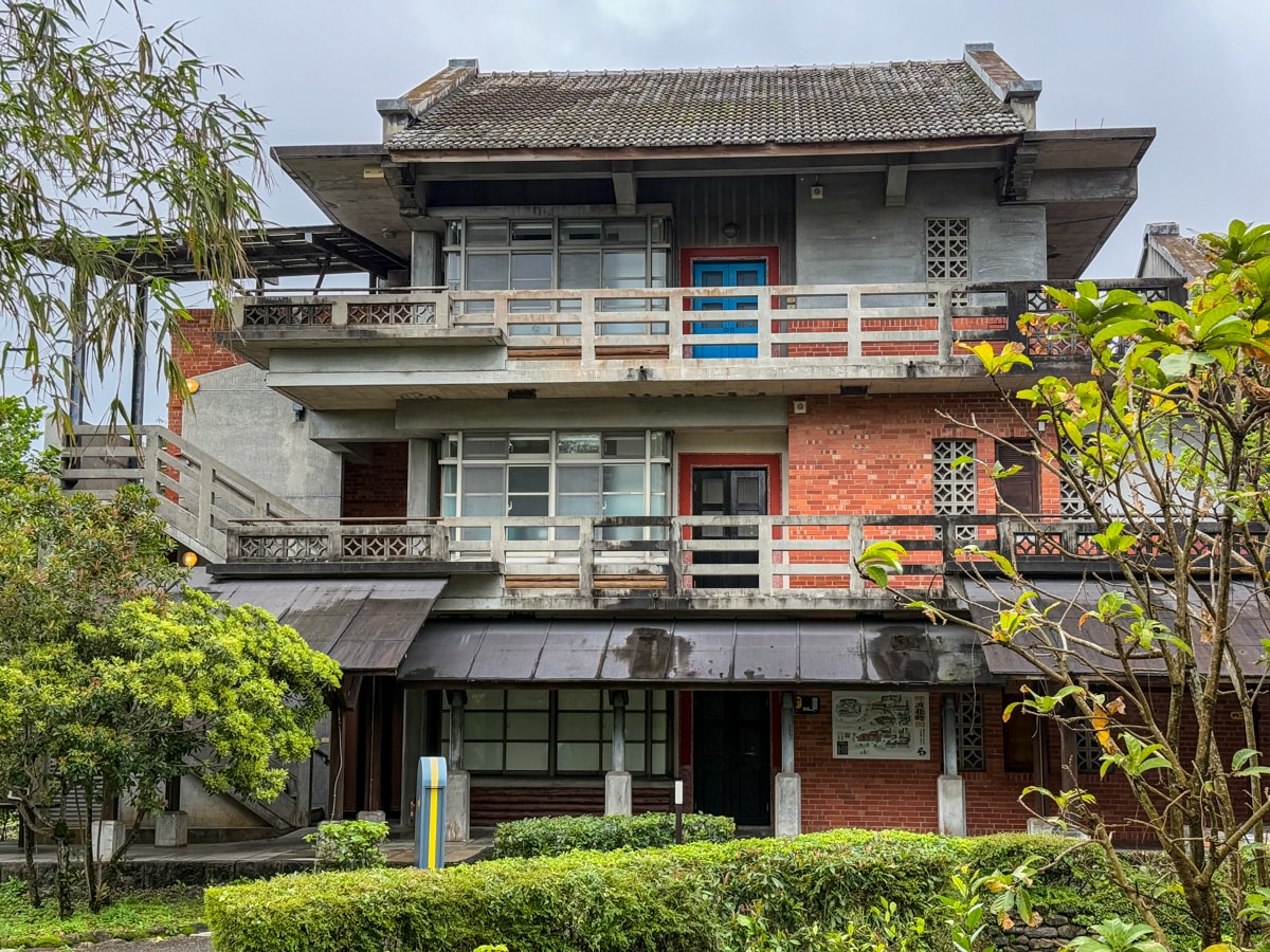 【煙波花時間-宜蘭傳藝】宜蘭評分最高的住宿飯店推薦，一泊二饗夜宿宜蘭傳藝園區，全台唯一藝城古遊飯店！