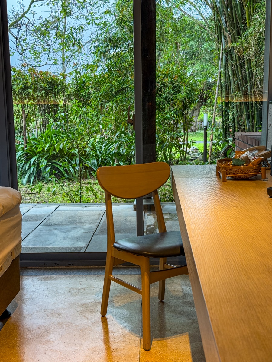 【煙波花時間-宜蘭傳藝】宜蘭評分最高的住宿飯店推薦，一泊二饗夜宿宜蘭傳藝園區，全台唯一藝城古遊飯店！
