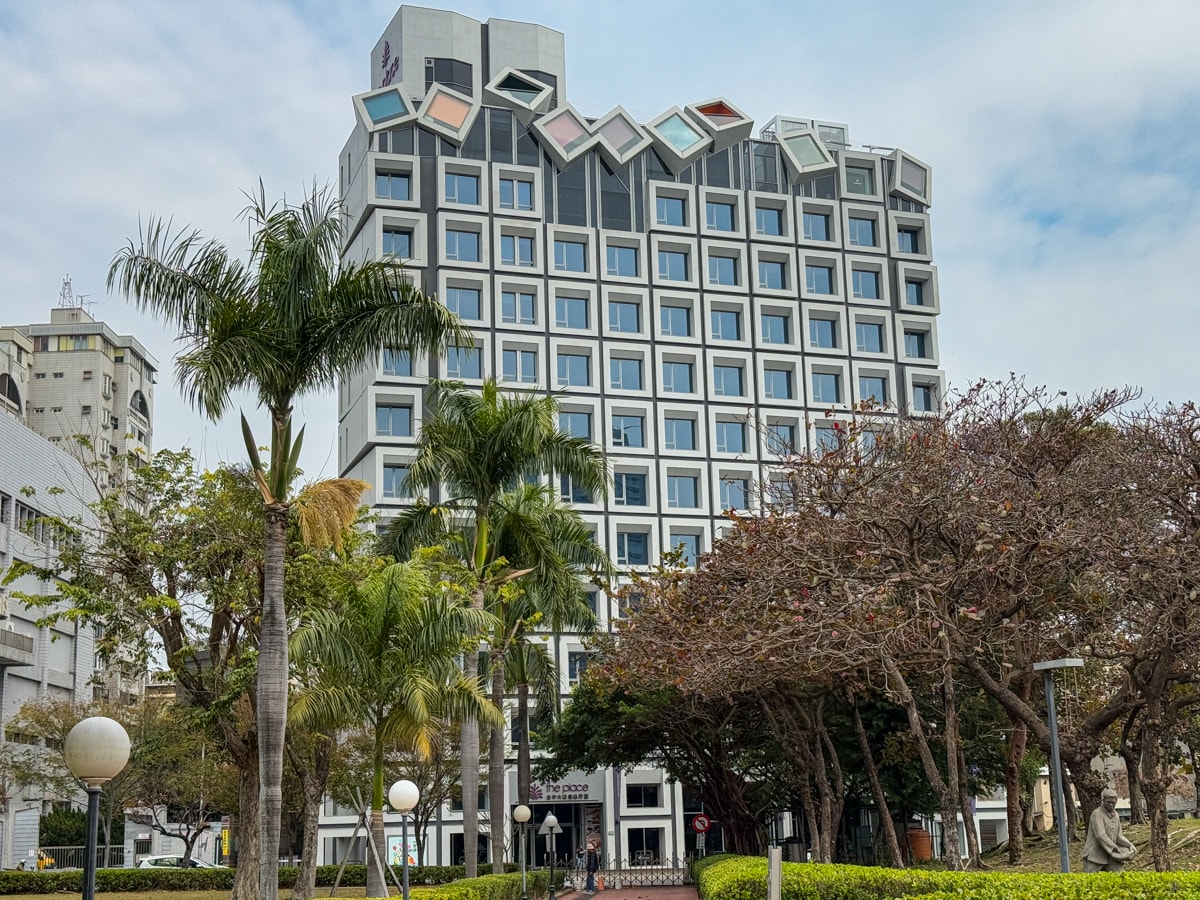 【台中大毅老爺行旅】台中西區必住絕美飯店推薦,精心設計9大質感房型,旅店中的美術館! - 第2張圖 【台中大毅老爺行旅】台中西區必住絕美飯店推薦,精心設計9大質感房型,旅店中的美術館!