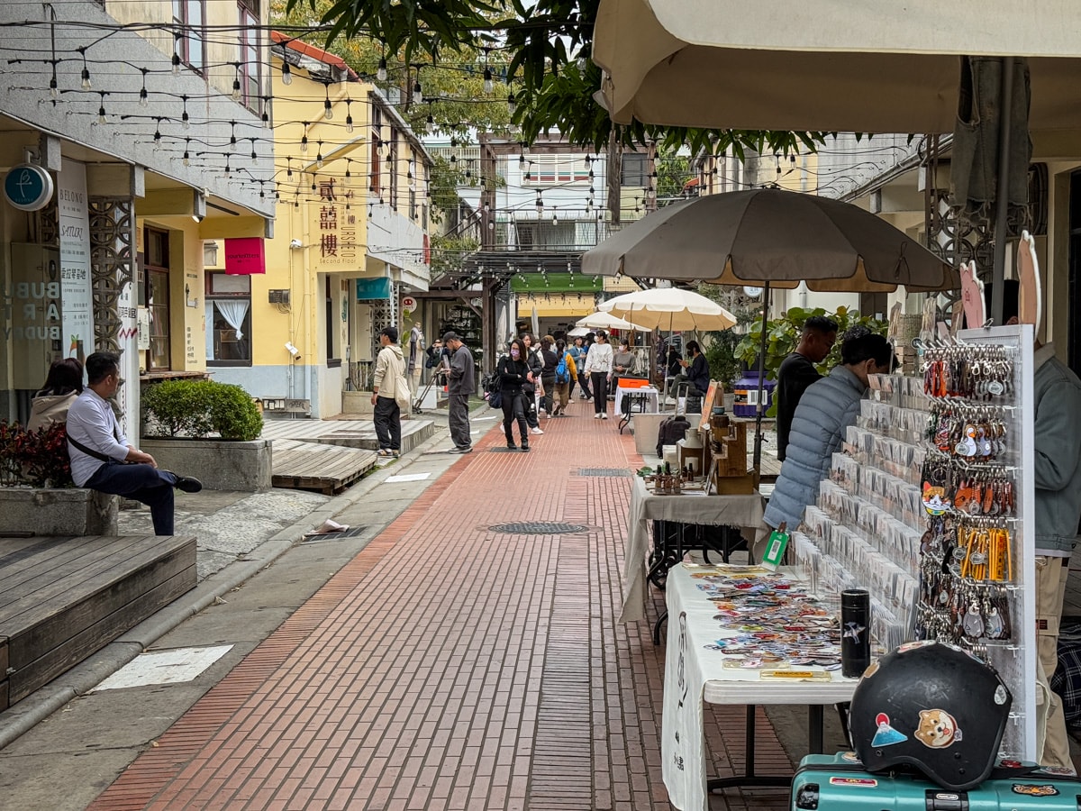 【審計新村】台中西區必訪文青景點推薦，手工藝品、特色甜點、人氣文創市集進駐審計368新創聚落！