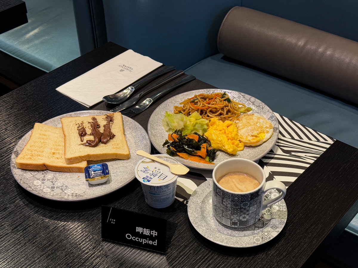 【台中大毅老爺行旅】台中西區必住絕美飯店推薦,精心設計9大質感房型,旅店中的美術館! - 第64張圖 【台中大毅老爺行旅】台中西區必住絕美飯店推薦,精心設計9大質感房型,旅店中的美術館!