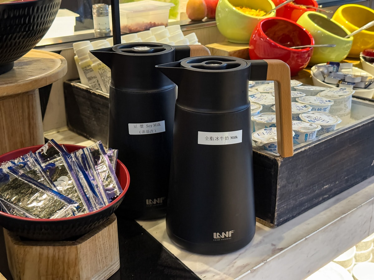 【台中大毅老爺行旅】台中西區必住絕美飯店推薦,精心設計9大質感房型,旅店中的美術館! - 第44張圖 【台中大毅老爺行旅】台中西區必住絕美飯店推薦,精心設計9大質感房型,旅店中的美術館!