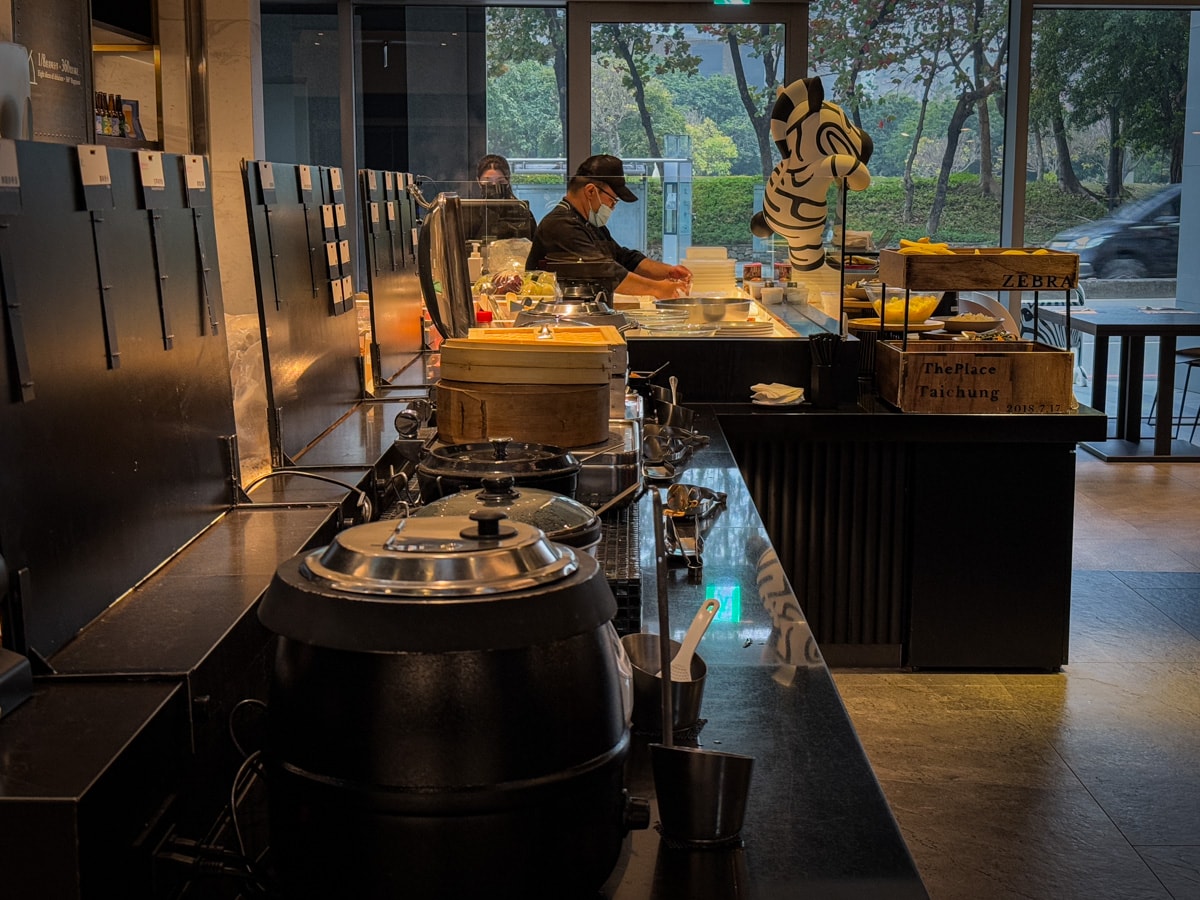 【台中大毅老爺行旅】台中西區必住絕美飯店推薦,精心設計9大質感房型,旅店中的美術館! - 第38張圖 【台中大毅老爺行旅】台中西區必住絕美飯店推薦,精心設計9大質感房型,旅店中的美術館!