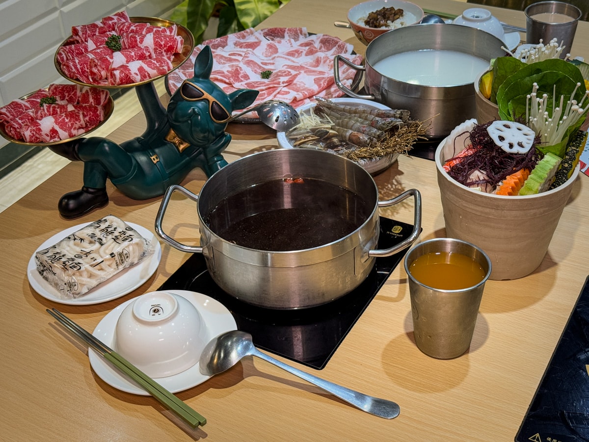 【焣苑鍋物】板橋新埔火鍋美食推薦，338元起享優質海陸個人火鍋，當月壽星贈肉肉小禮，免費提供白開水鍋涮肉給毛小孩吃！