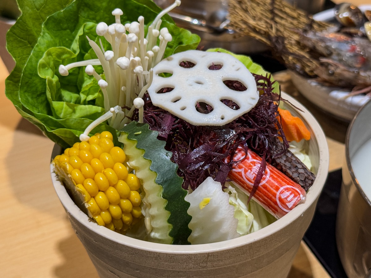 【焣苑鍋物】板橋新埔火鍋美食推薦，338元起享優質海陸個人火鍋，當月壽星贈肉肉小禮，免費提供白開水鍋涮肉給毛小孩吃！