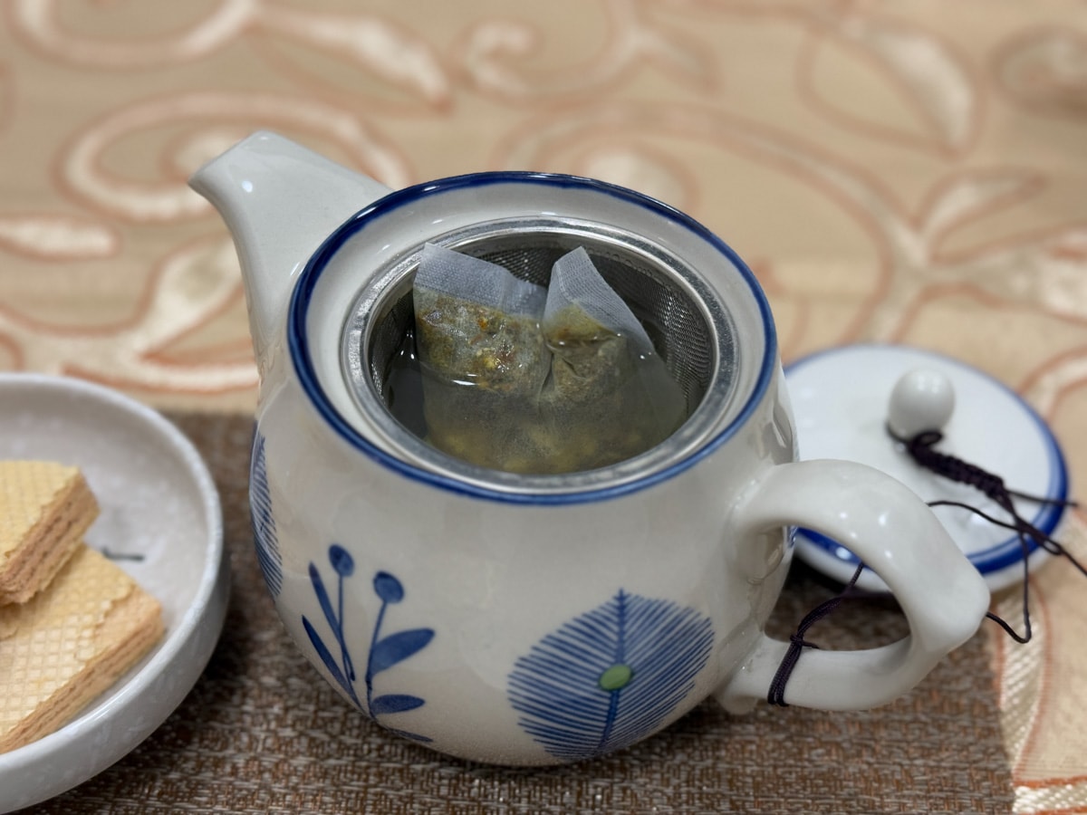 最新｜3款人氣漢方養生茶推薦！品盛堂、翰方御品、樂木集評價解析，選購指南必看！