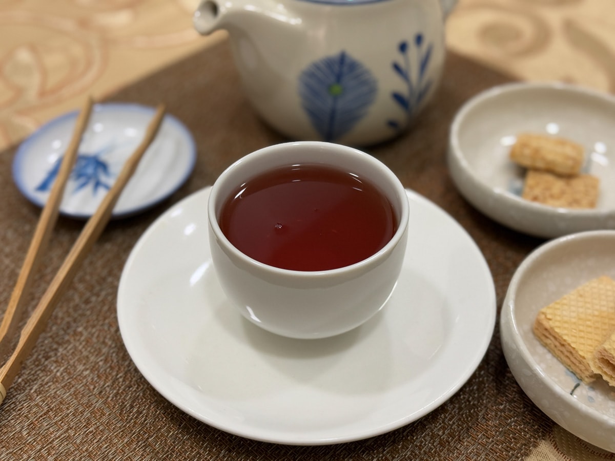 最新｜3款人氣漢方養生茶推薦！品盛堂、翰方御品、樂木集評價解析，選購指南必看！