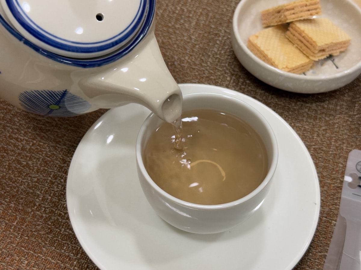 最新｜3款人氣漢方養生茶推薦！品盛堂、翰方御品、樂木集評價解析，選購指南必看！