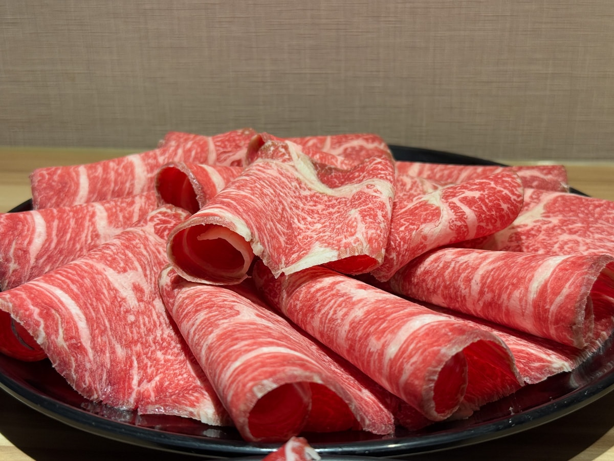 【匯川暖心鍋物】中和站必吃質感火鍋推薦,350元起開鍋享4種副食吃到飽,飲料冰淇淋無限供應! - 第33張圖 【匯川暖心鍋物】中和站必吃質感火鍋推薦,350元起開鍋享4種副食吃到飽,飲料冰淇淋無限供應!