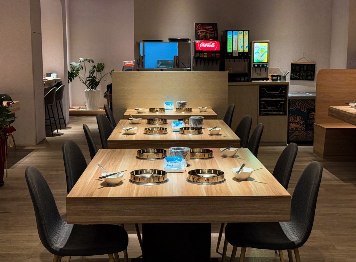 【匯川暖心鍋物】中和站必吃質感火鍋推薦,350元起開鍋享4種副食吃到飽,飲料冰淇淋無限供應! - 第3張圖 【匯川暖心鍋物】中和站必吃質感火鍋推薦,350元起開鍋享4種副食吃到飽,飲料冰淇淋無限供應!