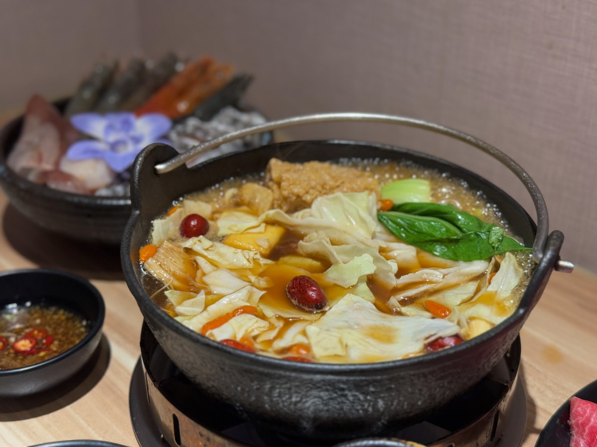 【匯川暖心鍋物】中和站必吃質感火鍋推薦,350元起開鍋享4種副食吃到飽,飲料冰淇淋無限供應! - 第29張圖 【匯川暖心鍋物】中和站必吃質感火鍋推薦,350元起開鍋享4種副食吃到飽,飲料冰淇淋無限供應!