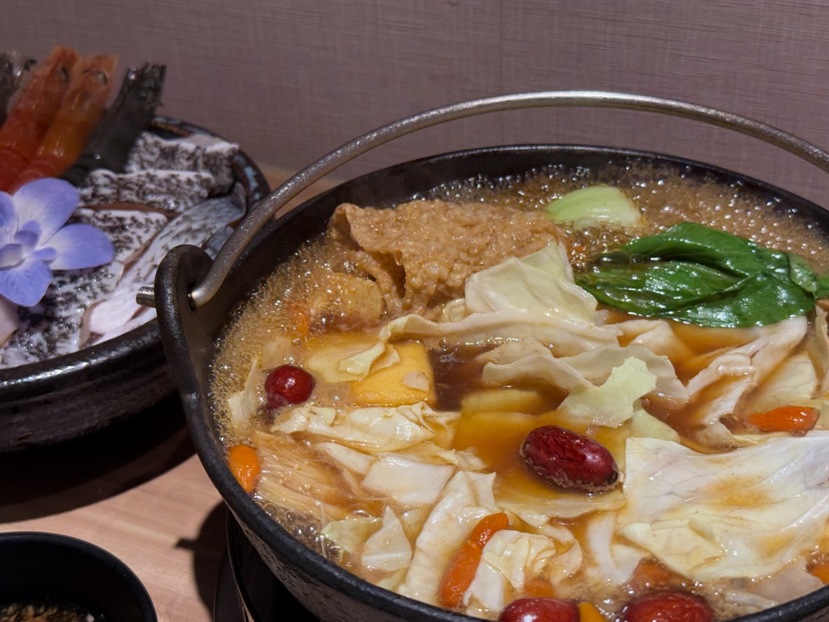 【匯川暖心鍋物】中和站必吃質感火鍋推薦,350元起開鍋享4種副食吃到飽,飲料冰淇淋無限供應! - 第30張圖 【匯川暖心鍋物】中和站必吃質感火鍋推薦,350元起開鍋享4種副食吃到飽,飲料冰淇淋無限供應!