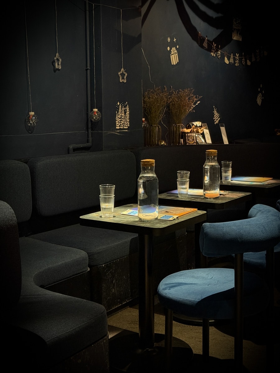【ONCE Cafe&Bar 無心戒酒互助會-西寧分會】台北西門特色酒吧推薦，絕美獨家琴酒特調，白天喝咖啡晚上喝酒！感受晝夜流轉全新調酒！