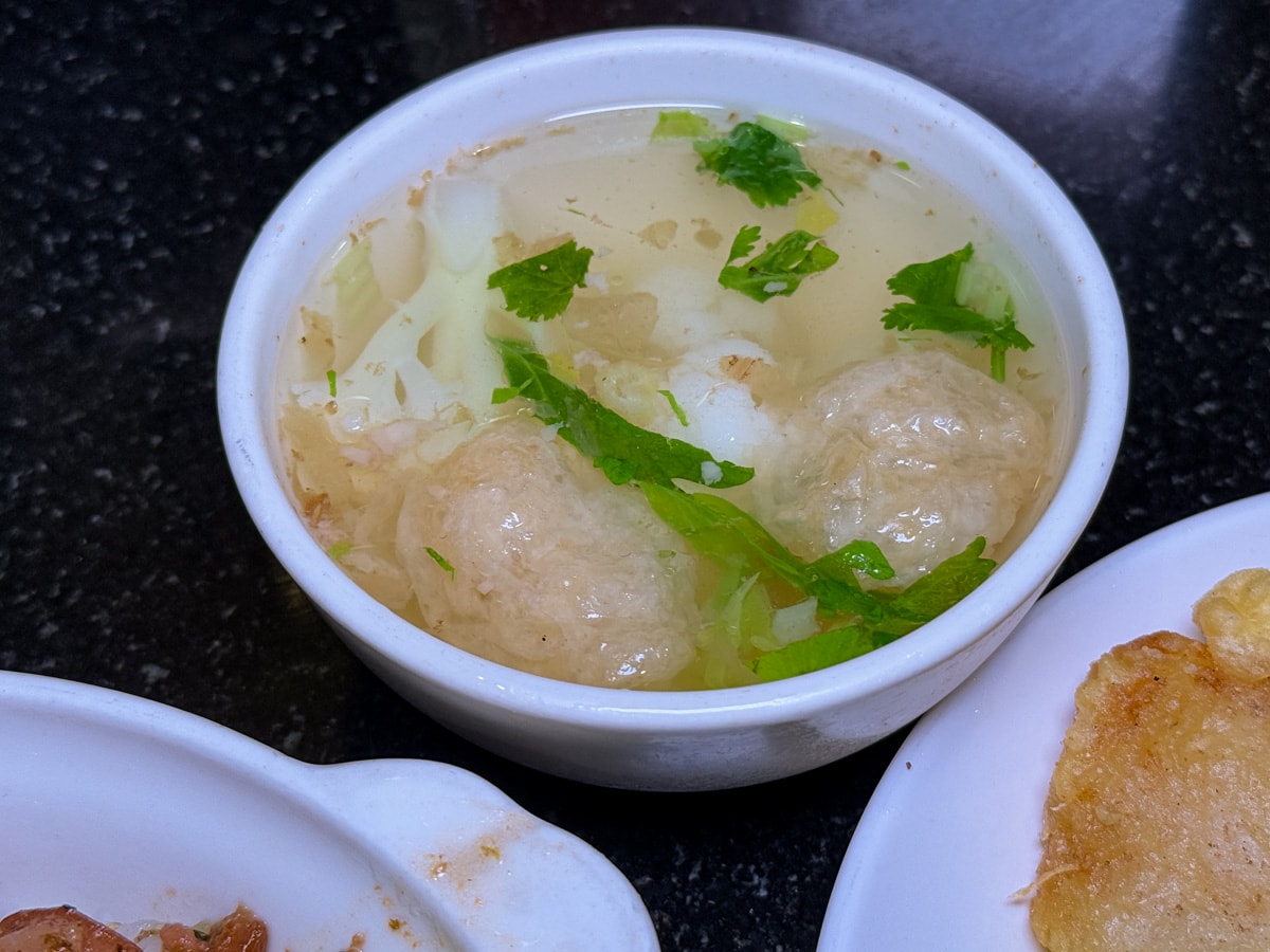 【台北東一排骨總店】台北西門附近必吃美食推薦,營業超過一甲子的古早美味,必吃老字號排骨飯! - 第18張圖 【台北東一排骨總店】台北西門附近必吃美食推薦,營業超過一甲子的古早美味,必吃老字號排骨飯!
