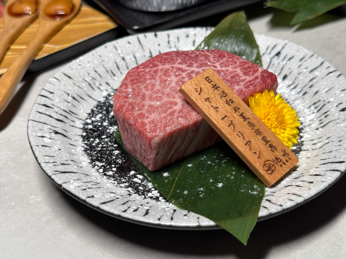 【純水燒肉】桃園人氣必吃燒肉推薦，內建貴賓包廂獨立聚會空間，全桃園首間和牛燒肉專門店！
