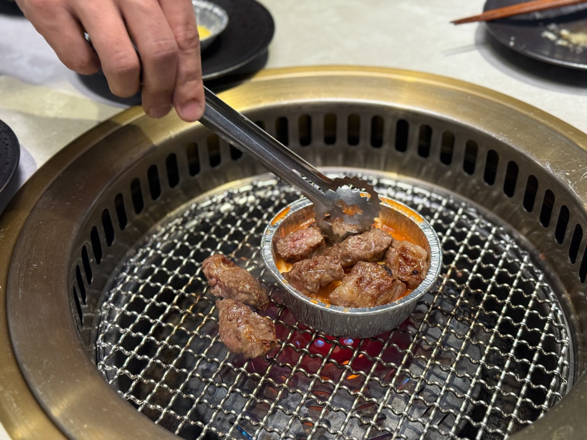 【純水燒肉】桃園人氣必吃燒肉推薦，內建貴賓包廂獨立聚會空間，全桃園首間和牛燒肉專門店！