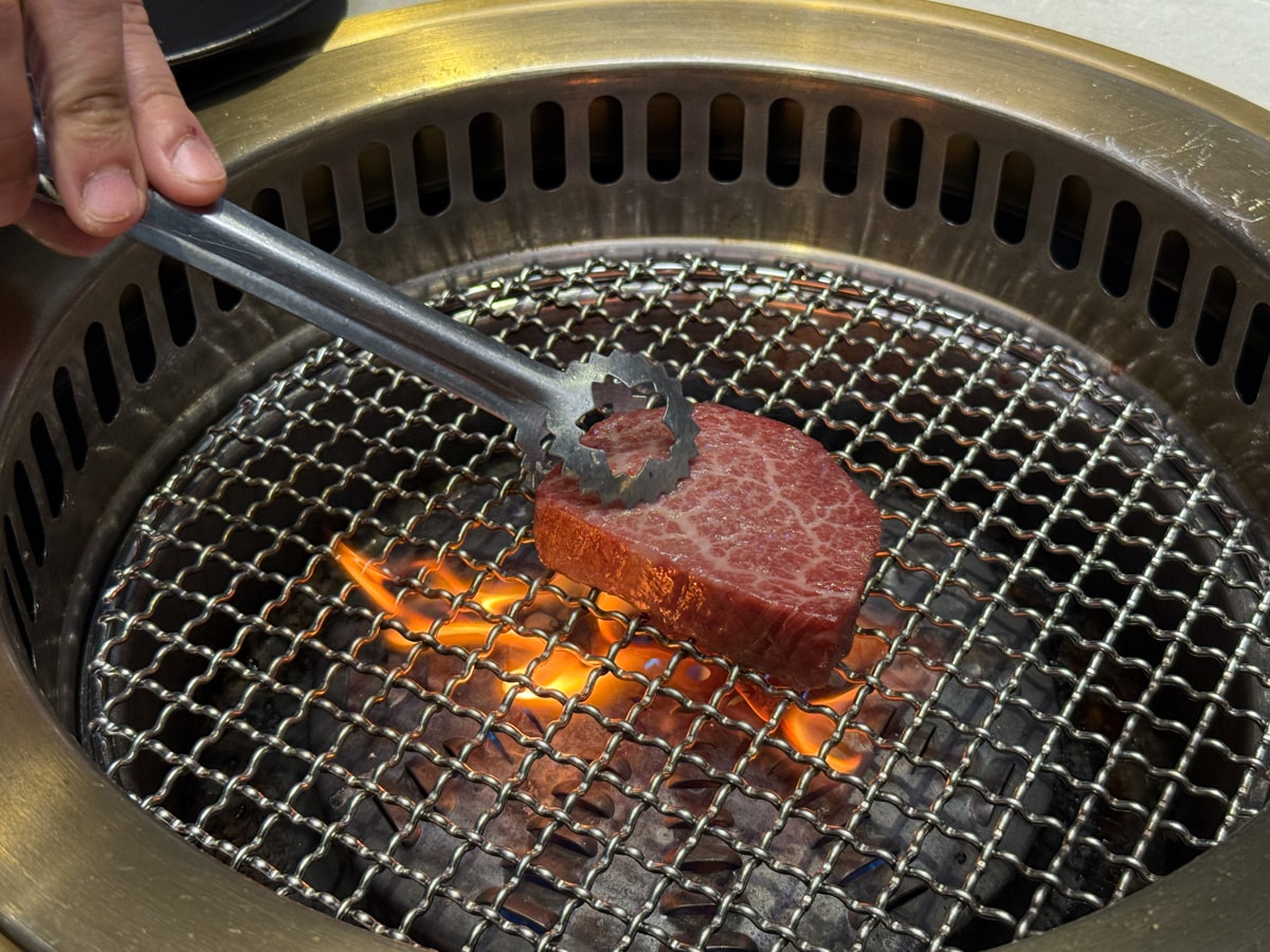 【純水燒肉】桃園人氣必吃燒肉推薦，內建貴賓包廂獨立聚會空間，全桃園首間和牛燒肉專門店！