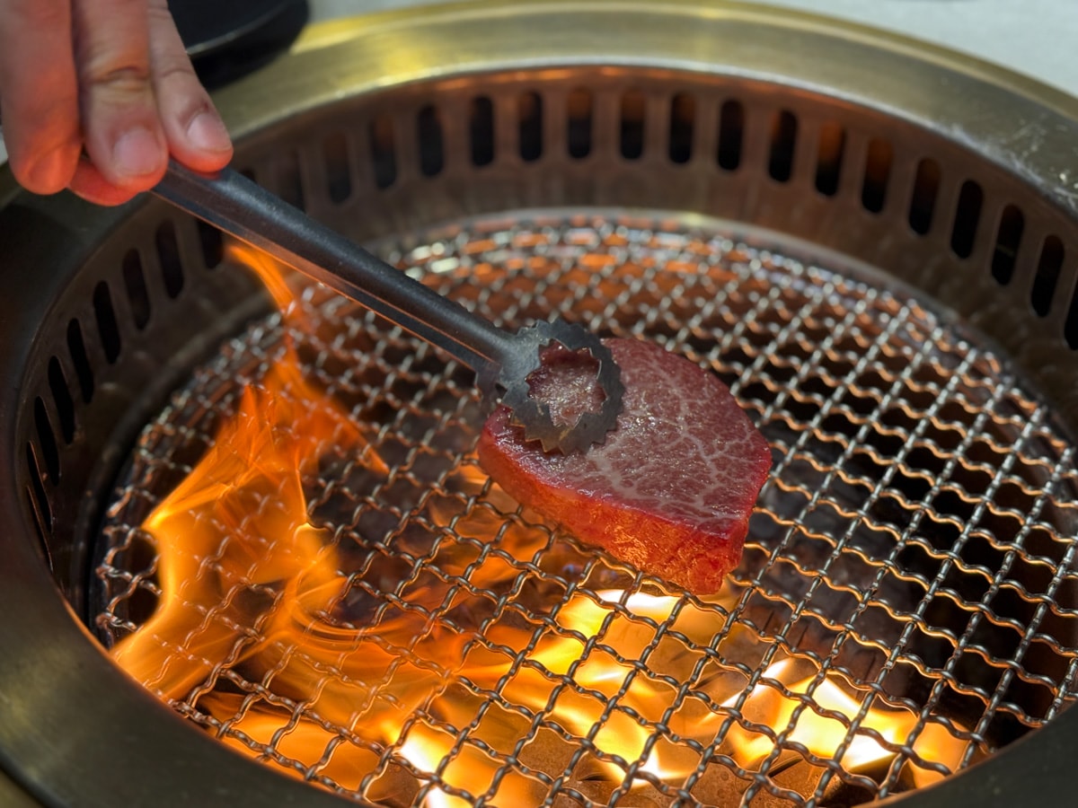 【純水燒肉】桃園人氣必吃燒肉推薦，內建貴賓包廂獨立聚會空間，全桃園首間和牛燒肉專門店！