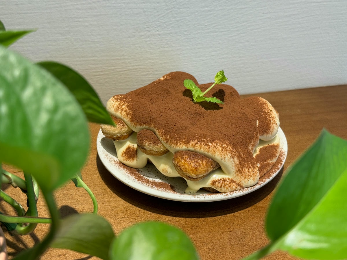 【芙米咖啡】板橋新埔咖啡廳美食推薦，特色手作甜點與輕食料理，巷弄社區內的下午茶咖啡廳首選！