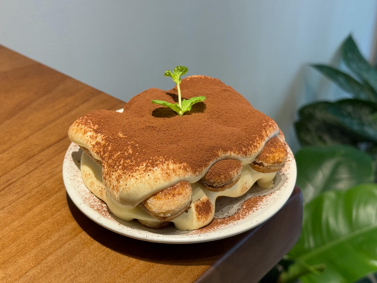 【芙米咖啡】板橋新埔咖啡廳美食推薦，特色手作甜點與輕食料理，巷弄社區內的下午茶咖啡廳首選！