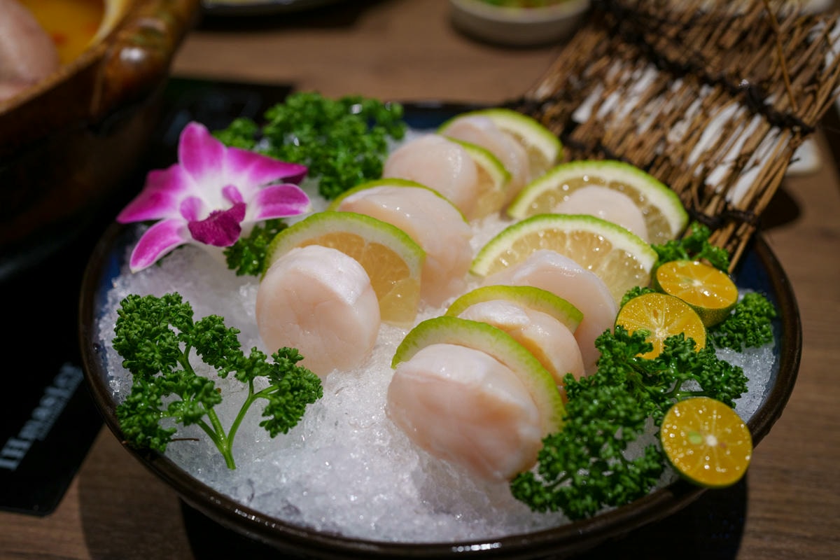 【星曜雞湯】台北中山必吃美食推薦，台灣雞湯界的LV，2880元起大啖全雞金湯！中山區頂級包場聚會首選