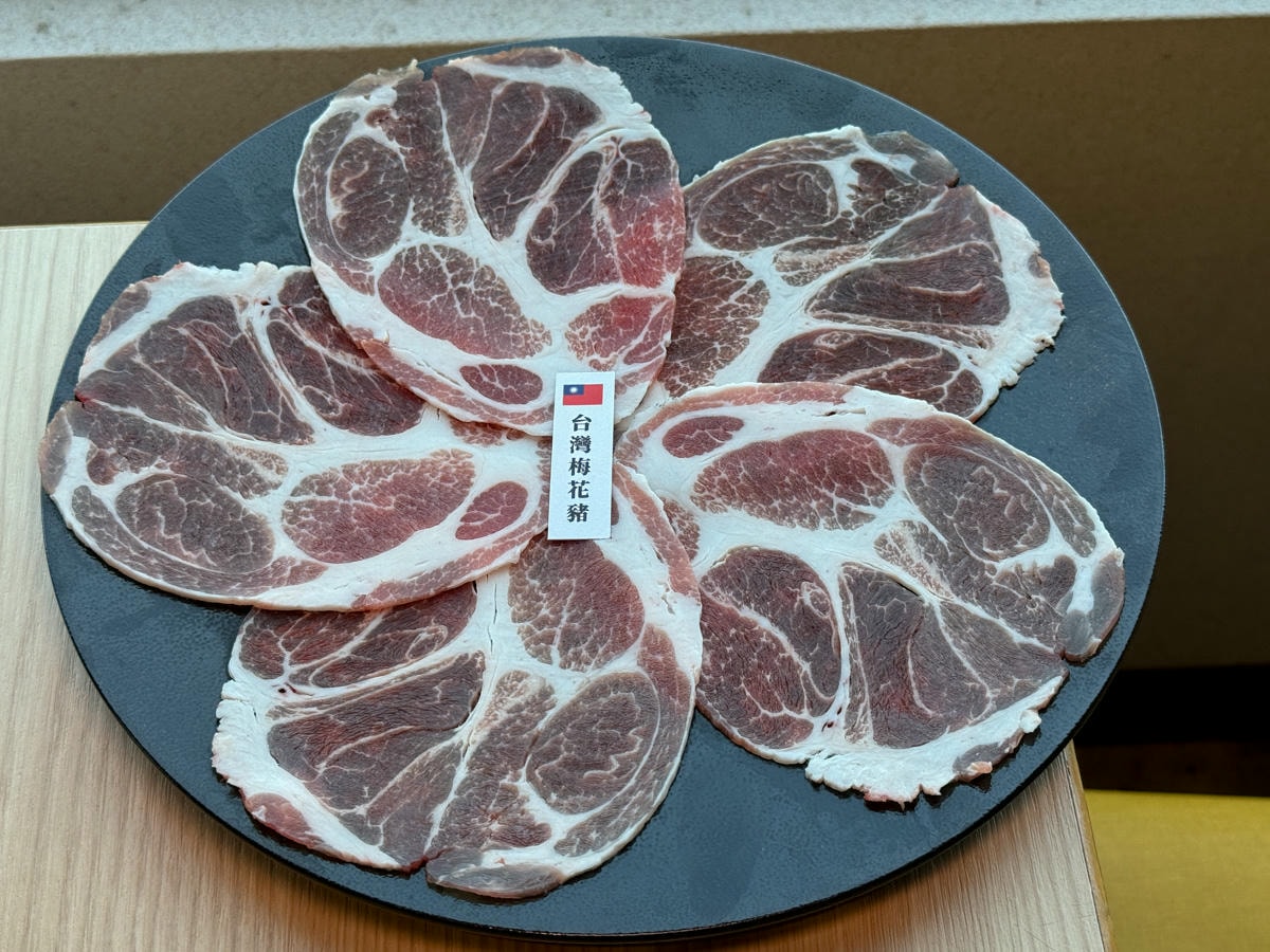 【湫禾壽喜燒】南投草屯必吃美食推薦,380元起大啖壽喜燒套餐,沉浸在絕美田野景觀的美味饗宴! - 第43張圖 【湫禾壽喜燒】南投草屯必吃美食推薦,380元起大啖壽喜燒套餐,沉浸在絕美田野景觀的美味饗宴!