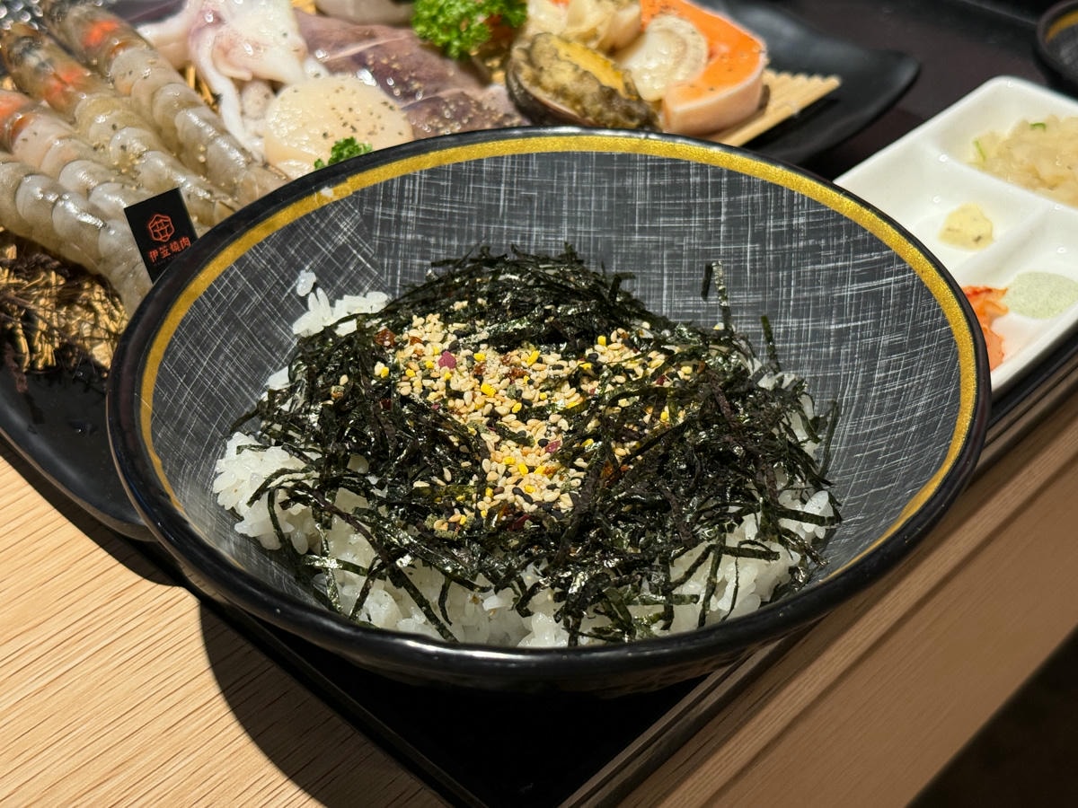 【伊笠燒肉-EZ燒肉】桃園評分最高的個人燒肉美食推薦，24種精緻燒烤套餐，特色必吃盛合、雙拼！
