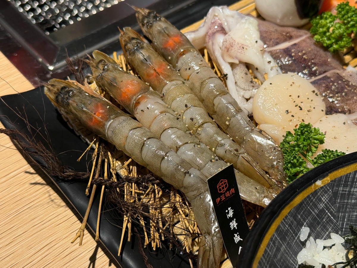 【伊笠燒肉-EZ燒肉】桃園評分最高的個人燒肉美食推薦，24種精緻燒烤套餐，特色必吃盛合、雙拼！