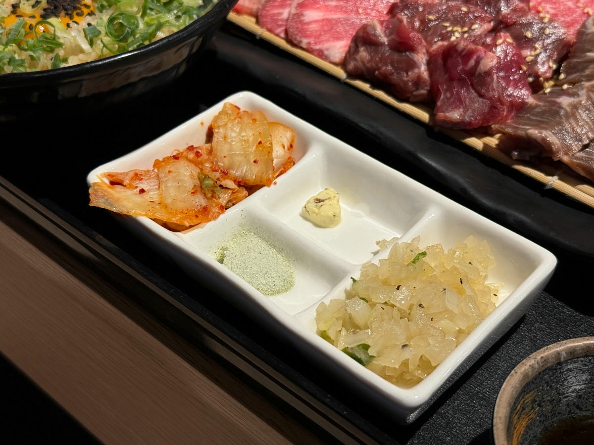 【伊笠燒肉-EZ燒肉】桃園評分最高的個人燒肉美食推薦，24種精緻燒烤套餐，特色必吃盛合、雙拼！