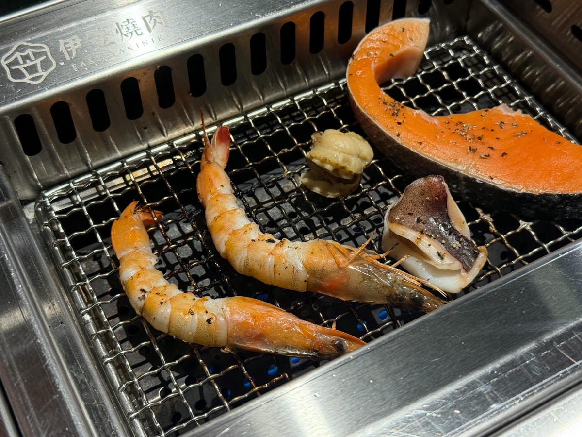 【伊笠燒肉-EZ燒肉】桃園評分最高的個人燒肉美食推薦，24種精緻燒烤套餐，特色必吃盛合、雙拼！