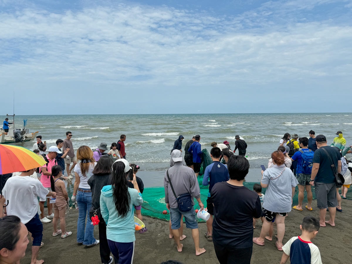 【海洋客家牽罟文化館】桃園新屋綠色隧道附近景點推薦，牽罟體驗感受傳統漁業的魅力，半日與一日遊的精緻陸海遊程！