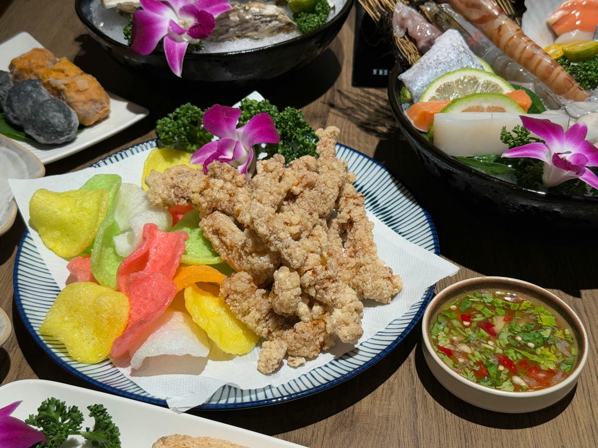 【星曜雞湯】台北中山必吃美食推薦，台灣雞湯界的LV，2880元起大啖全雞金湯！中山區頂級包場聚會首選