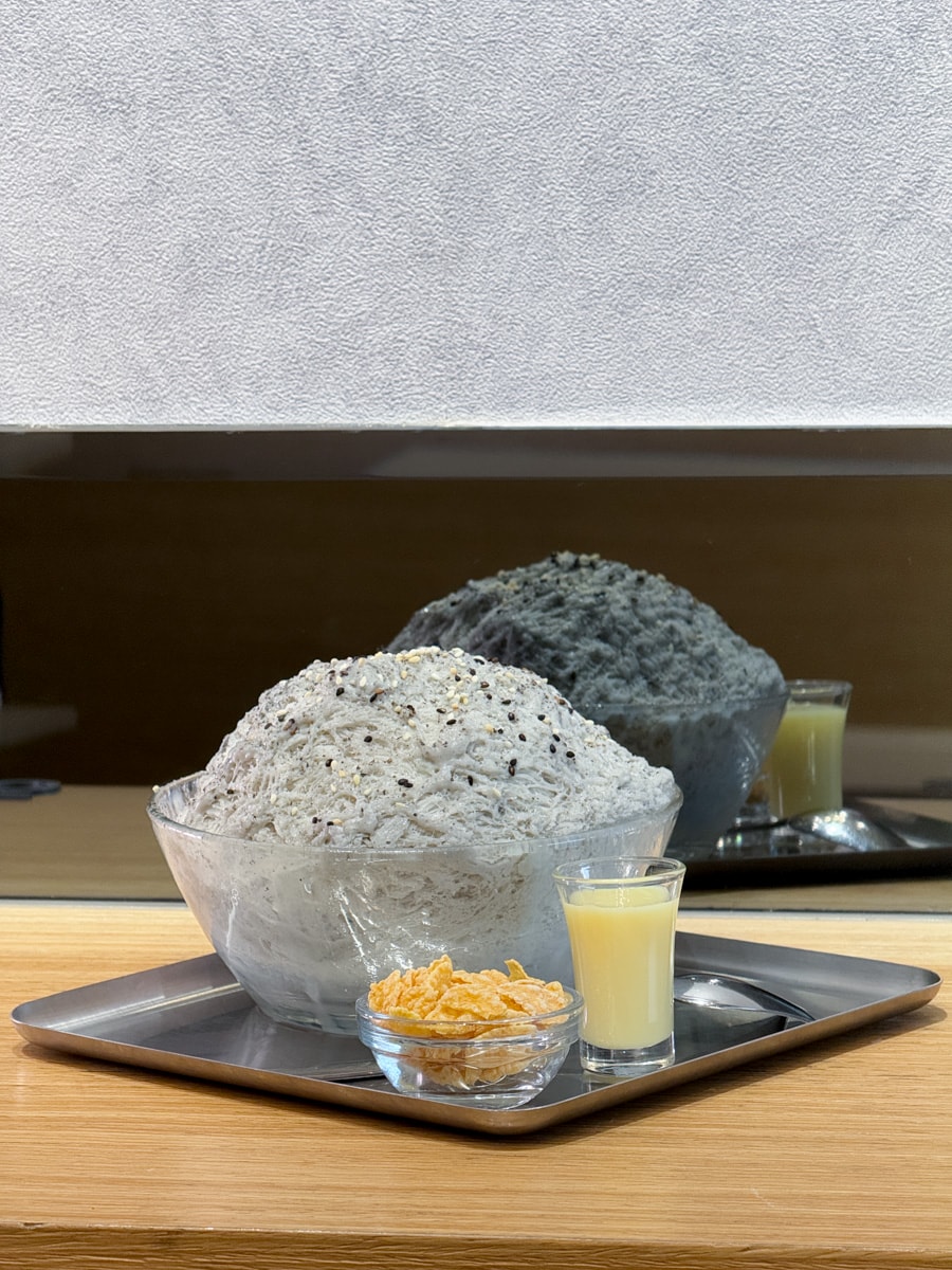 【澄峰冰舖】台南評分最高必吃雪花冰，4大系列超過40種口味！全手作冰磚的超人氣深夜雪花冰！