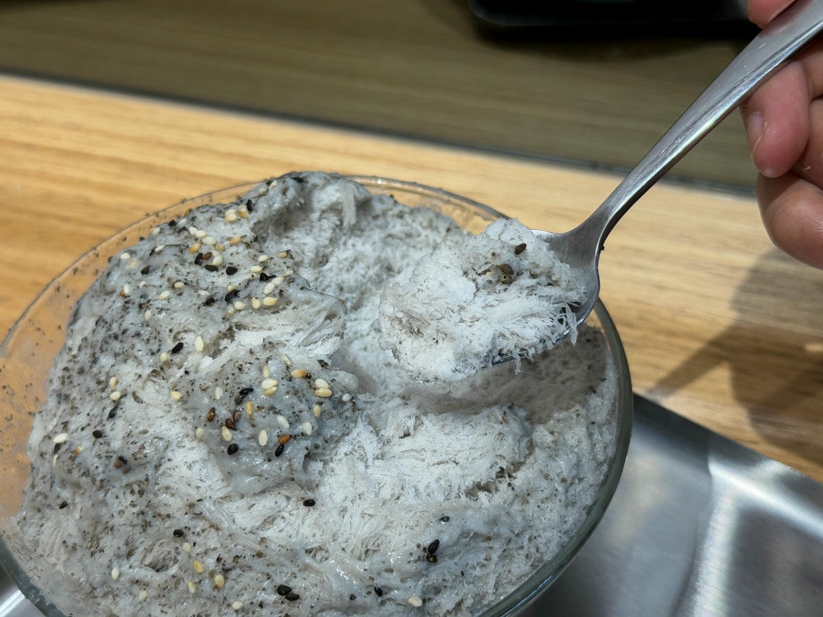 【澄峰冰舖】台南評分最高必吃雪花冰，4大系列超過40種口味！全手作冰磚的超人氣深夜雪花冰！