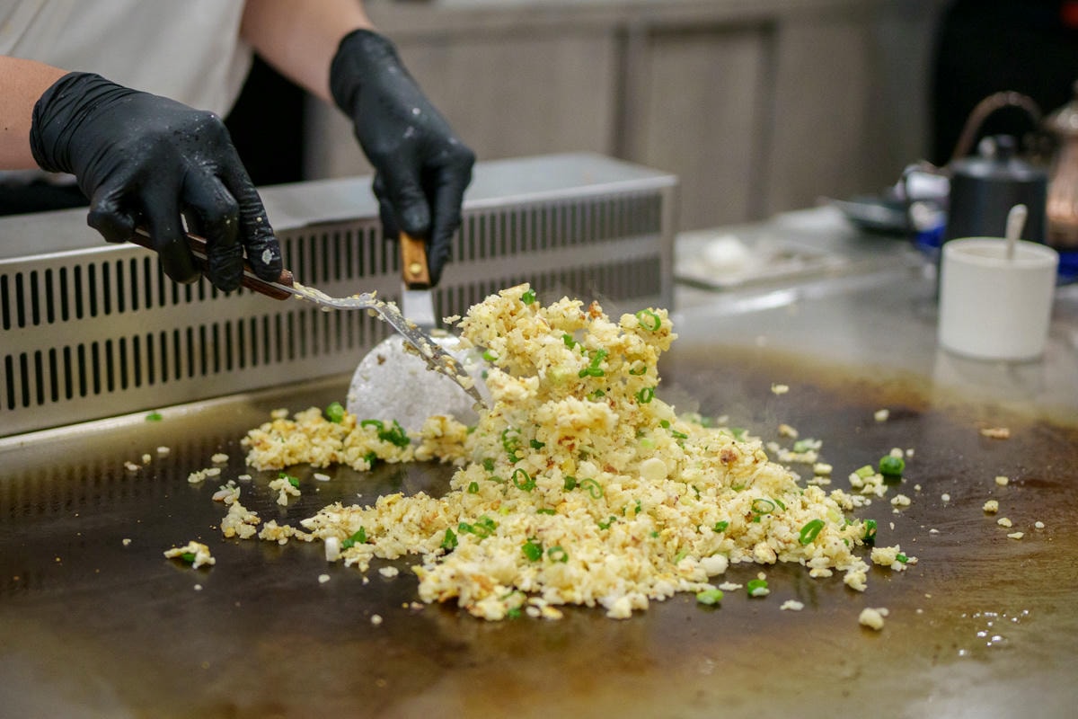 【明水然．樂】宜蘭礁溪慶生聚餐美食推薦，Google 評論4.8高分頂級無菜單鐵板燒，2000元有找的小資族大享受！
