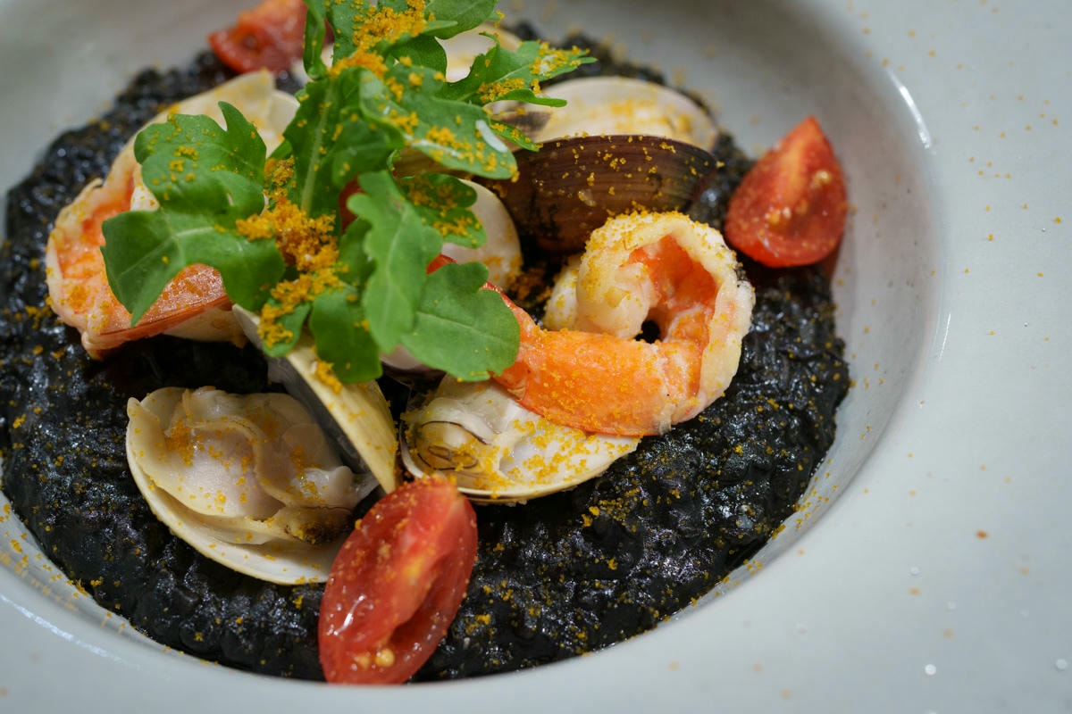 【初心 THE SHIN】台北南京復興義式美食餐廳推薦，商業午餐299元起享紅茶與美式喝到飽！全品項加麵不加價！