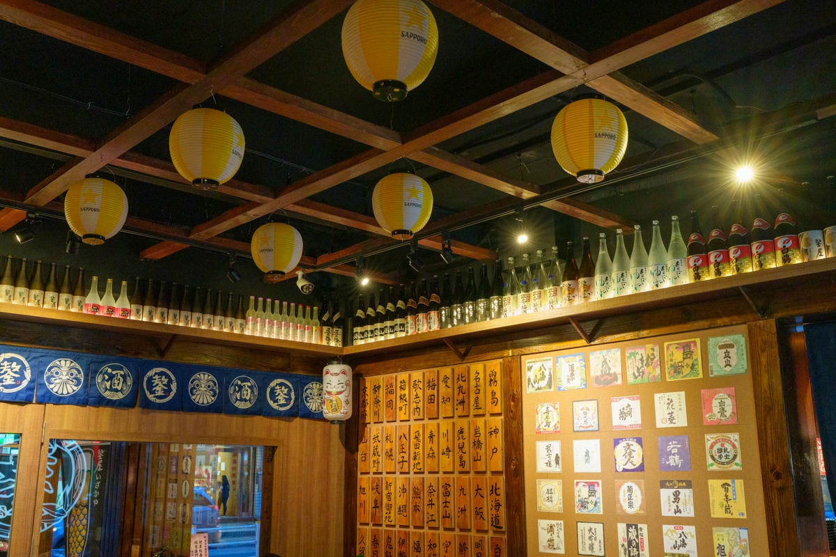 【鏊屋 串燒/壽司/酒場】板橋新埔居酒屋推薦，特色必吃握壽司、刺身，大啖各式特色料理，陽明街上最美居酒屋！