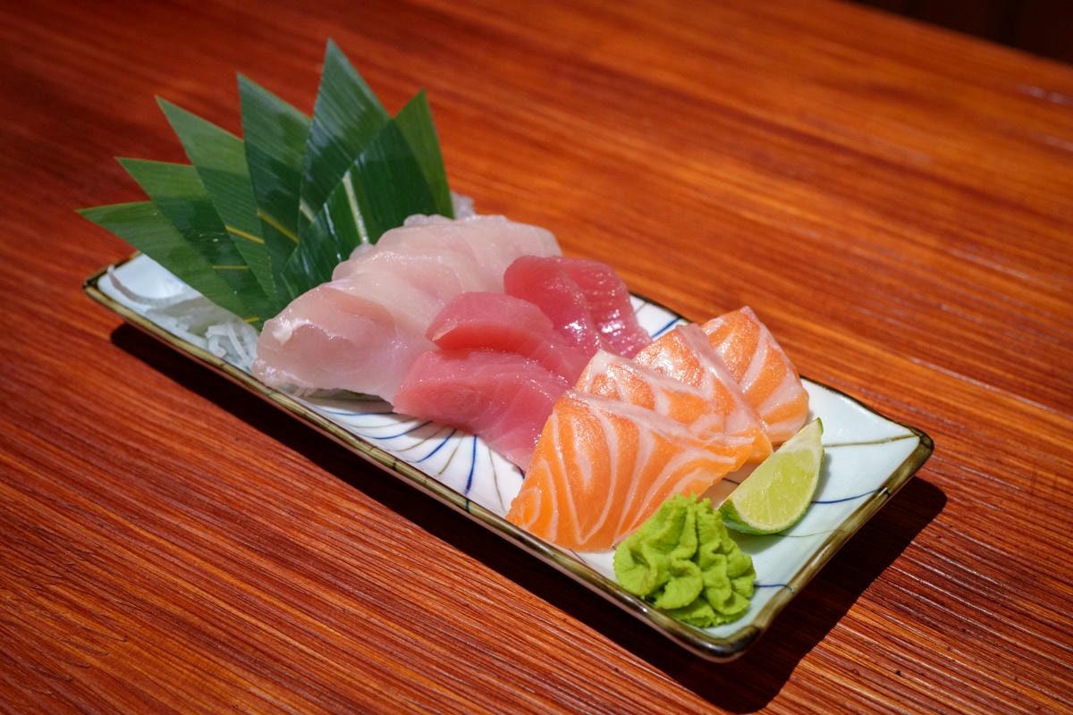【鏊屋 串燒/壽司/酒場】板橋新埔居酒屋推薦，特色必吃握壽司、刺身，大啖各式特色料理，陽明街上最美居酒屋！