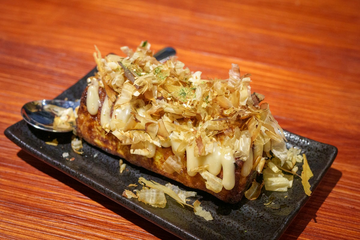 【鏊屋 串燒/壽司/酒場】板橋新埔居酒屋推薦，特色必吃握壽司、刺身，大啖各式特色料理，陽明街上最美居酒屋！