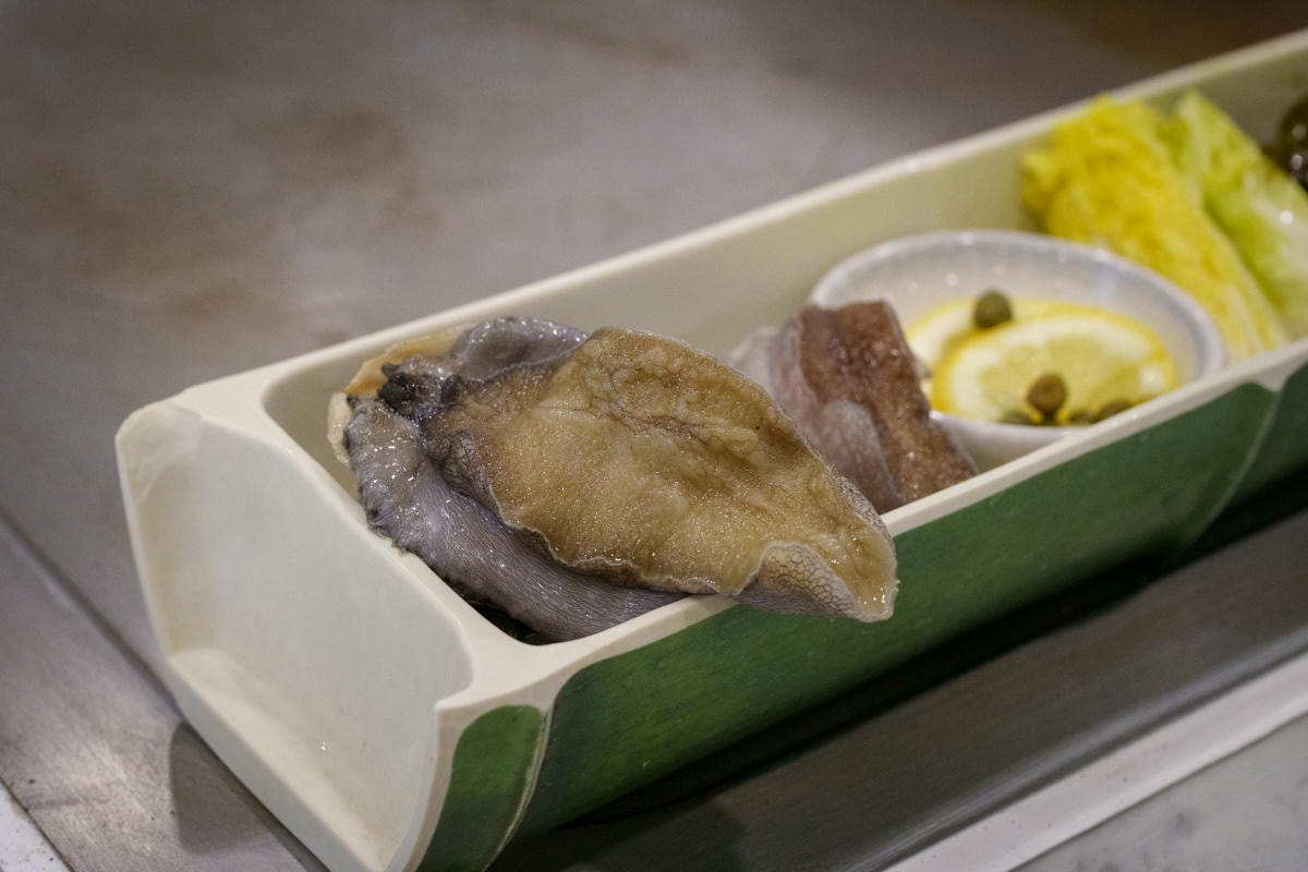 【明水然．樂】宜蘭礁溪慶生聚餐美食推薦，Google 評論4.8高分頂級無菜單鐵板燒，2000元有找的小資族大享受！