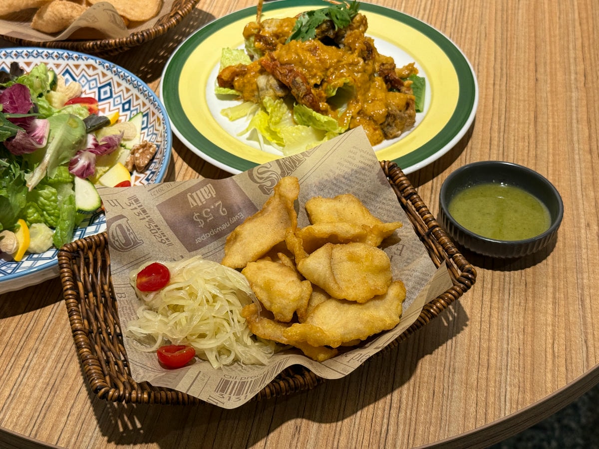 【泰妃 Thaiffee】台北行天宮評分最高美食推薦，道地泰式料理、特色飲品，深夜咖啡廳聚會人氣首選！