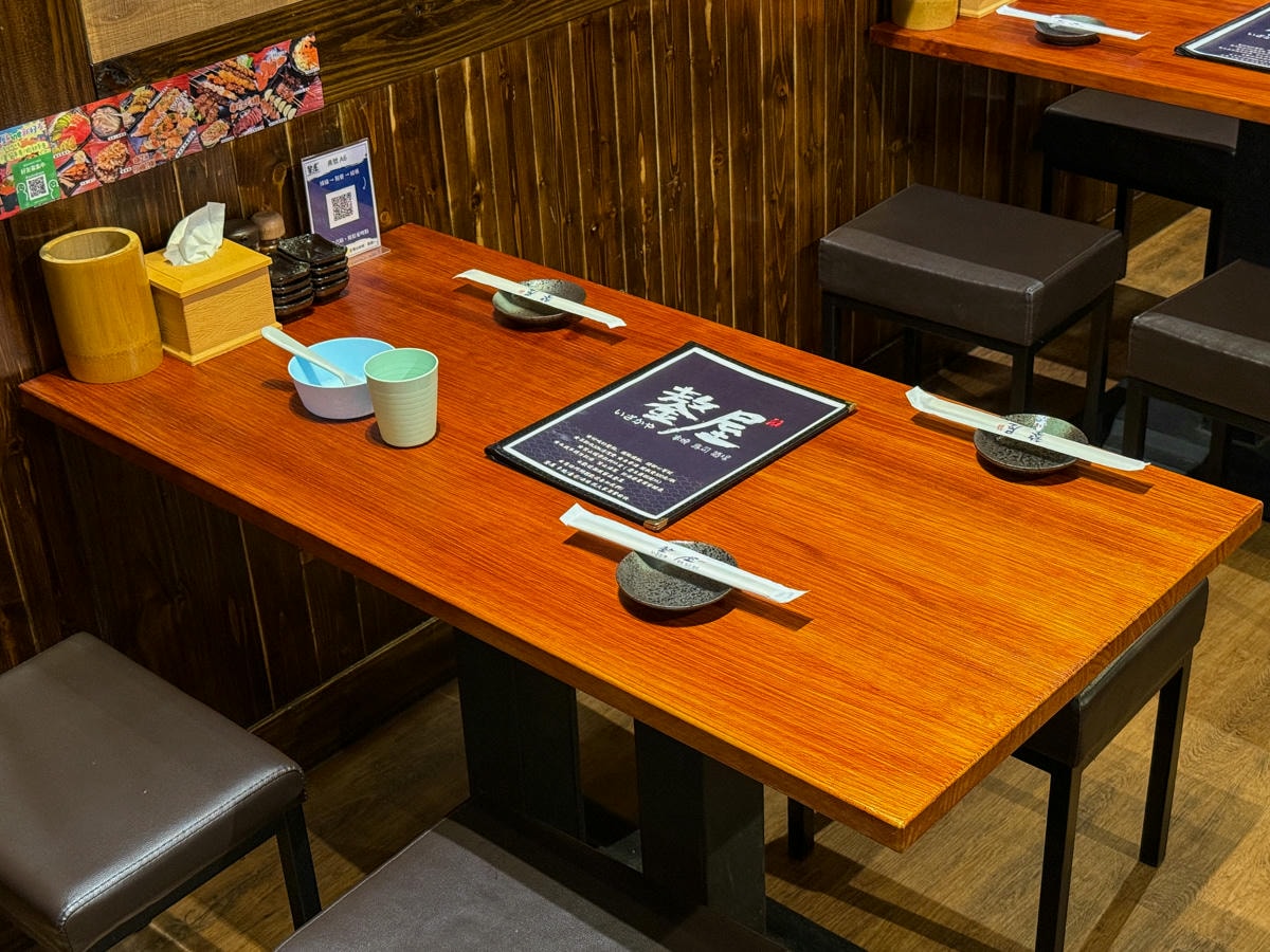 【鏊屋 串燒/壽司/酒場】板橋新埔居酒屋推薦，特色必吃握壽司、刺身，大啖各式特色料理，陽明街上最美居酒屋！