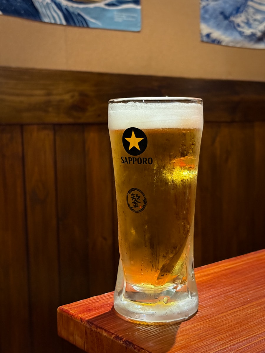 【鏊屋 串燒/壽司/酒場】板橋新埔居酒屋推薦，特色必吃握壽司、刺身，大啖各式特色料理，陽明街上最美居酒屋！