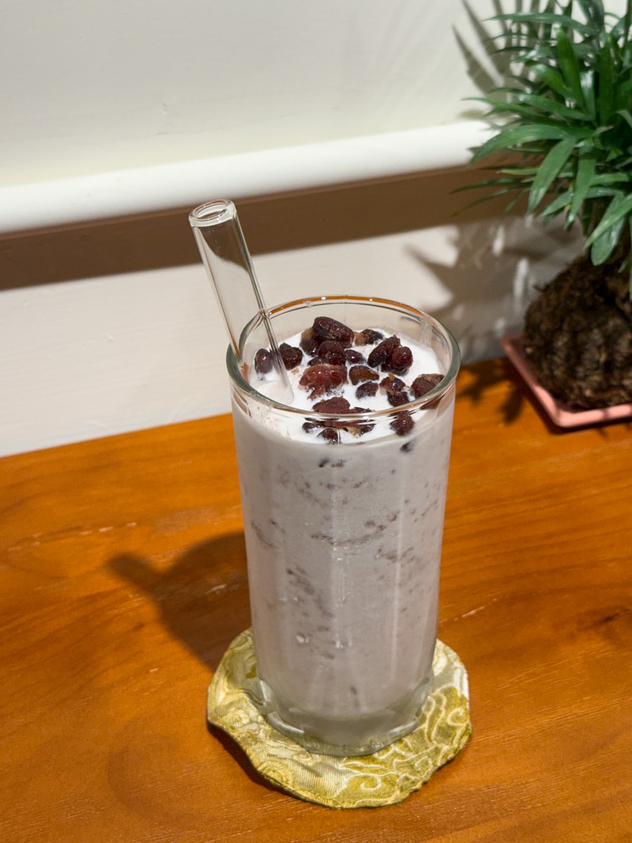 【泰妃 Thaiffee】台北行天宮評分最高美食推薦，道地泰式料理、特色飲品，深夜咖啡廳聚會人氣首選！