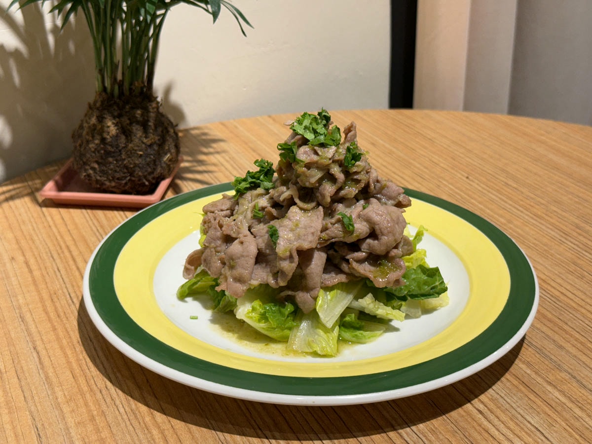 【泰妃 Thaiffee】台北行天宮評分最高美食推薦，道地泰式料理、特色飲品，深夜咖啡廳聚會人氣首選！