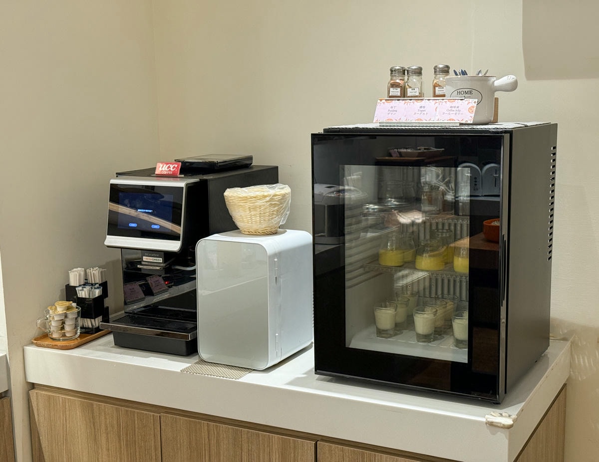【丹迪旅店 天津店】台北中山區商旅住宿推薦，6大唯美設計房型，附24小時免費零食點心區，國外觀光客最愛旅宿！