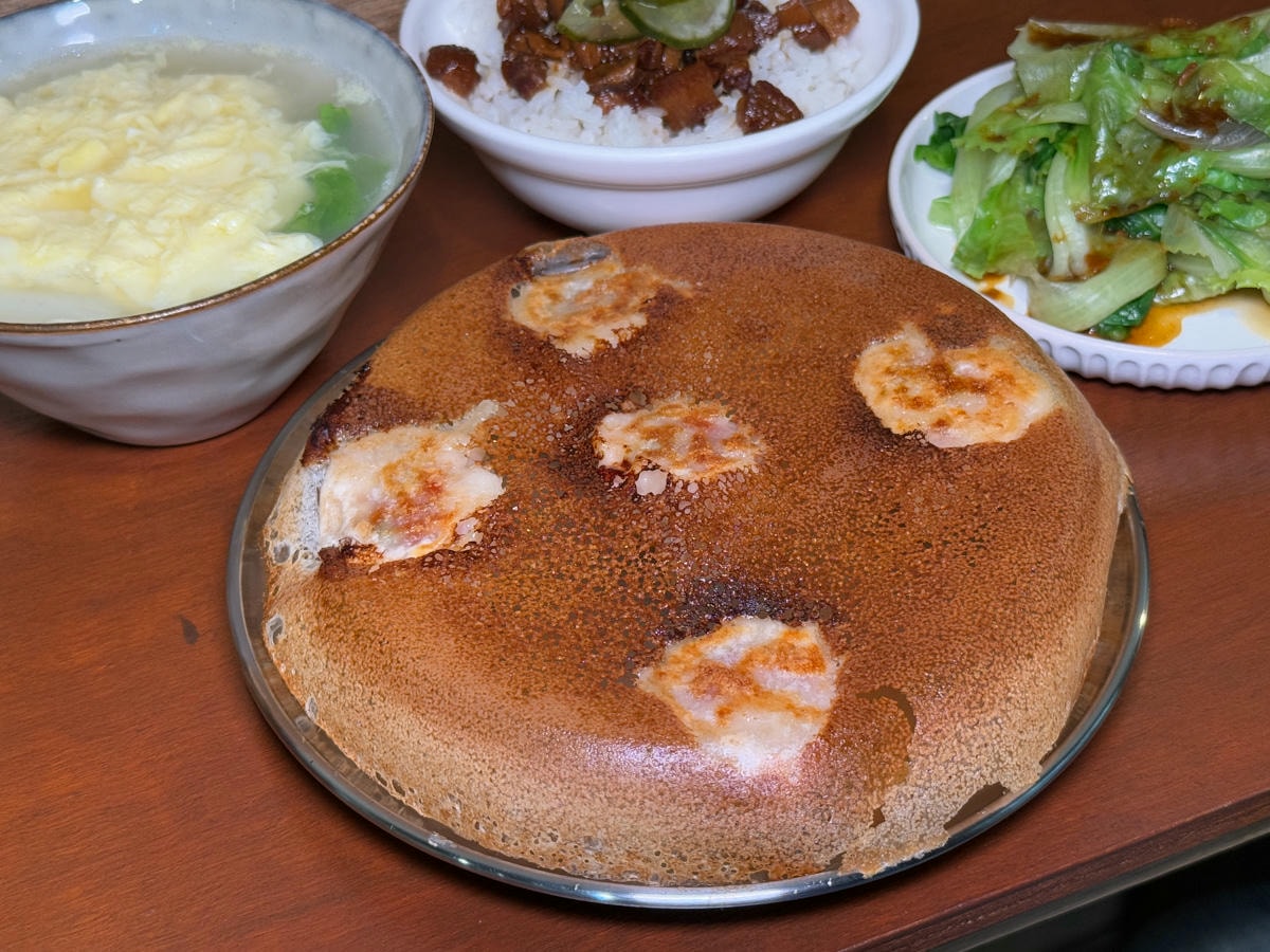 【敬.人生】台南中西區特色煎餃美食推薦，必吃會爆汁的日式煎餃、古早味家常飯食，在地人最愛的溫馨餐廳！