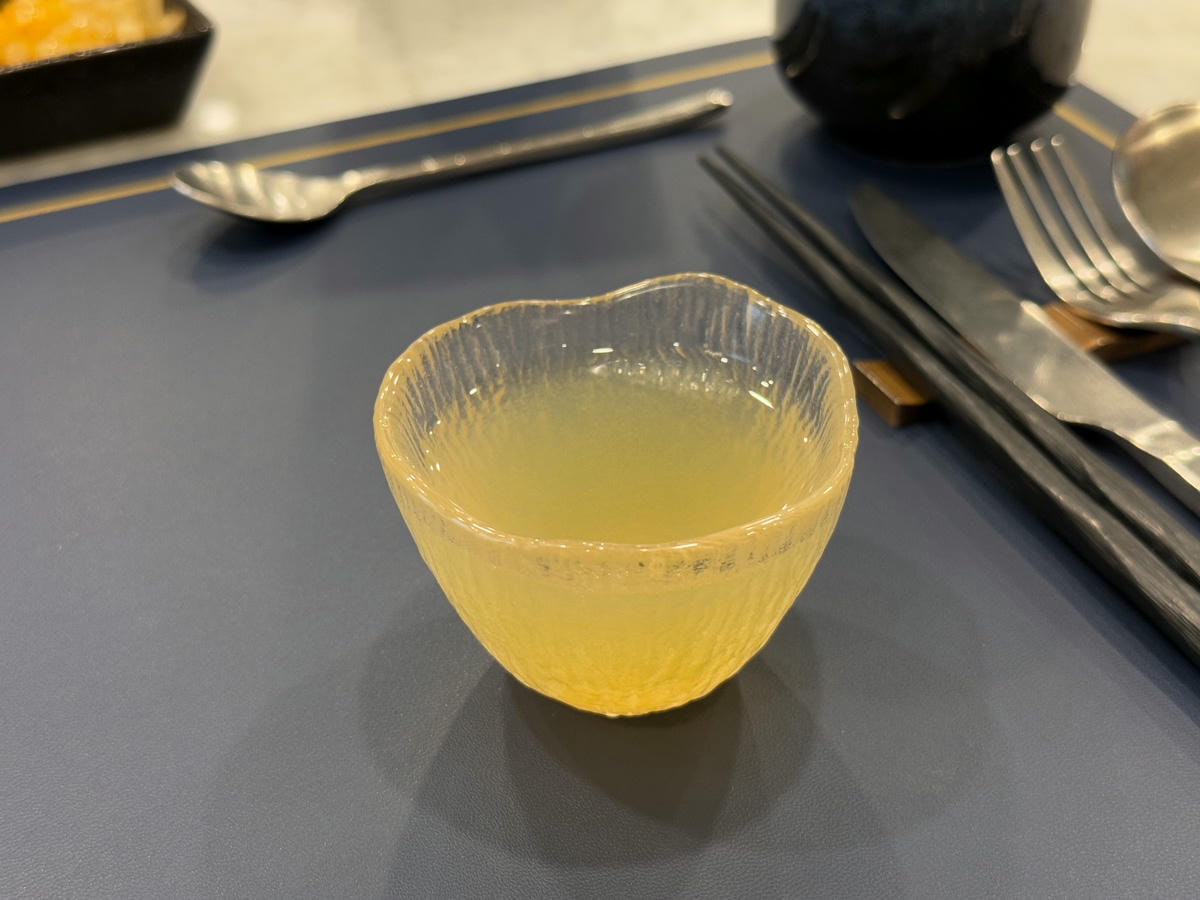 【明水然．樂】宜蘭礁溪慶生聚餐美食推薦，Google 評論4.8高分頂級無菜單鐵板燒，2000元有找的小資族大享受！