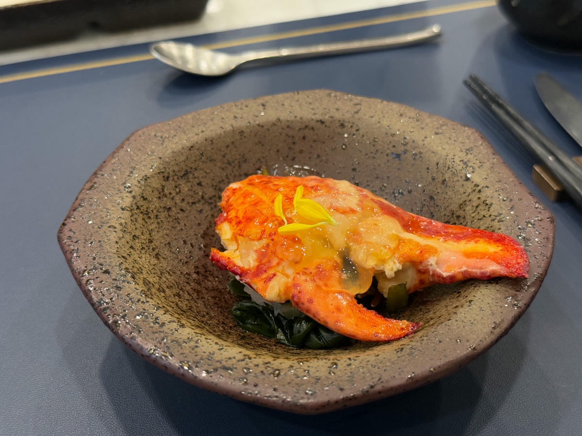 【明水然．樂】宜蘭礁溪慶生聚餐美食推薦，Google 評論4.8高分頂級無菜單鐵板燒，2000元有找的小資族大享受！