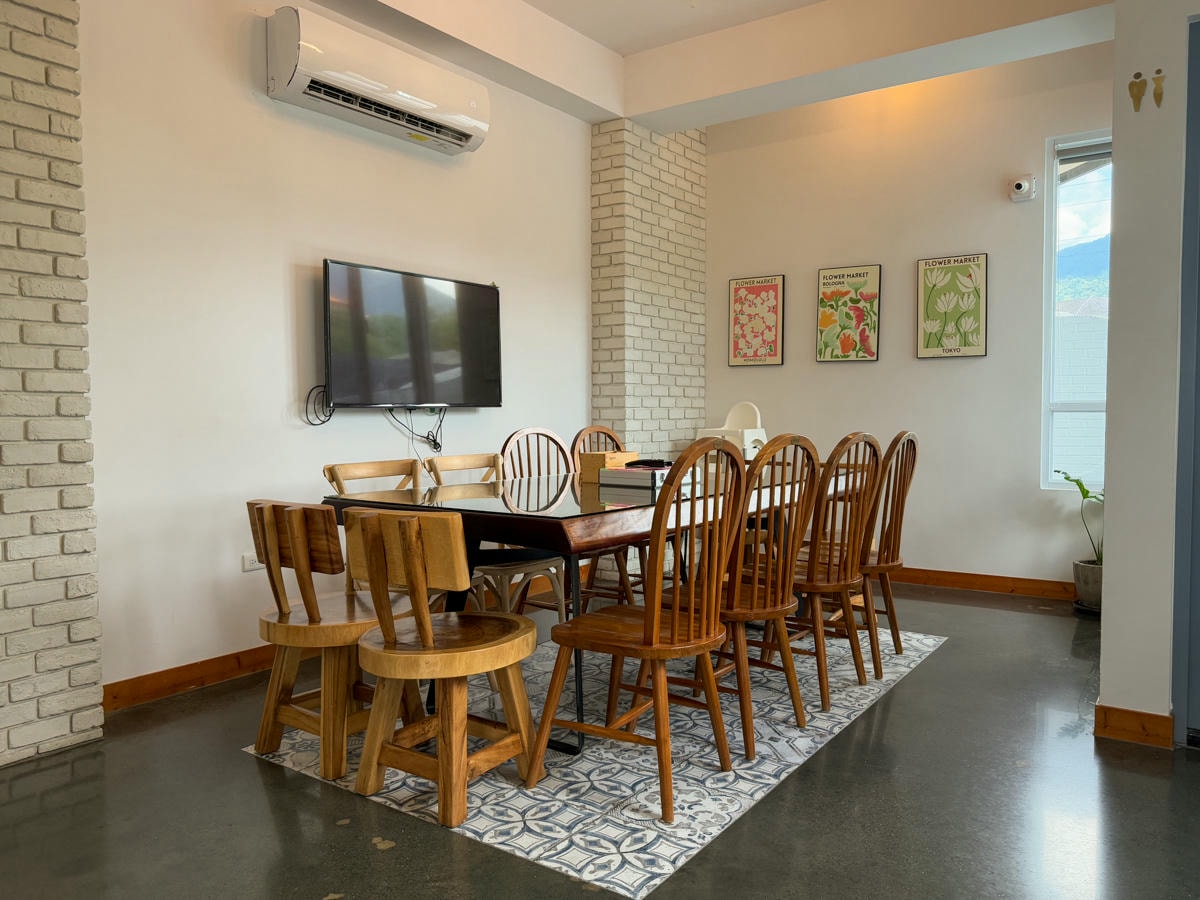 【希爾拉Villa】南投埔里包棟住宿推薦，7間絕美房型，寬敞客廳與齊全廚房設備，附18度C生吐司自行DIY早餐！